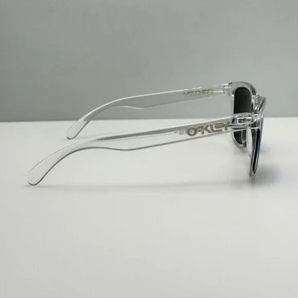 Oakley Sunglasses 03-115 Frogskins 53-19 - Picture 2 of 8